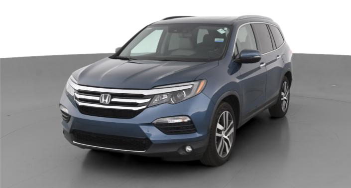 2017 Honda Pilot Touring Hero Image