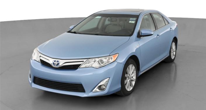 2013 Toyota Camry XLE Hero Image
