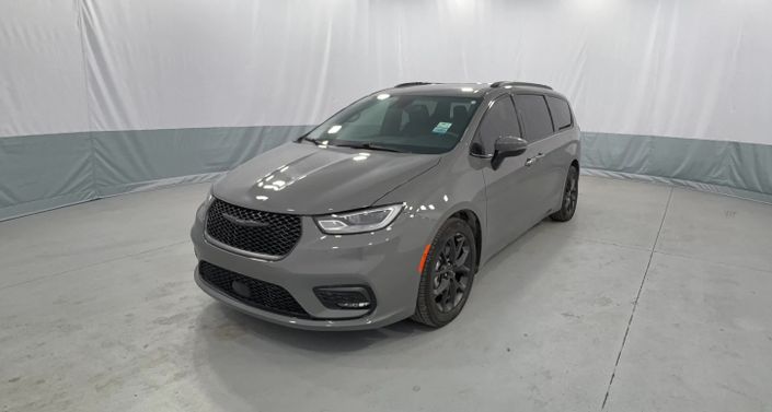 2023 Chrysler Pacifica Touring L -
                  Kansas City, MO