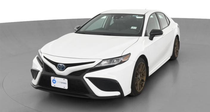 2023 Toyota Camry SE Hero Image