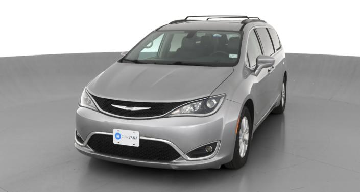Thumbnail: 2017 Chrysler Pacifica - 1