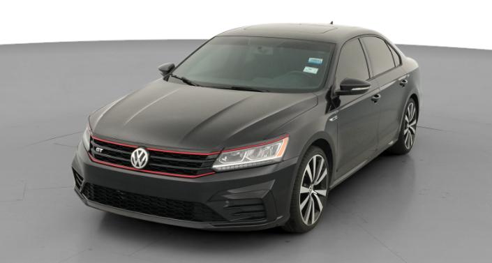 2018 Volkswagen Passat GT Hero Image