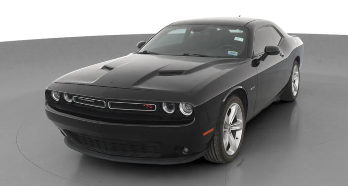 2017 Dodge Challenger R/T Hero Image