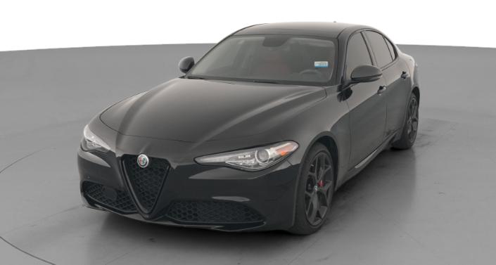 2019 Alfa Romeo Giulia Base Hero Image