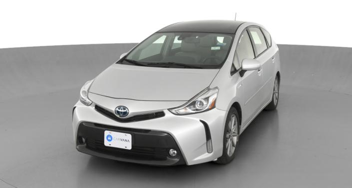 2015 Toyota Prius v Five Hero Image