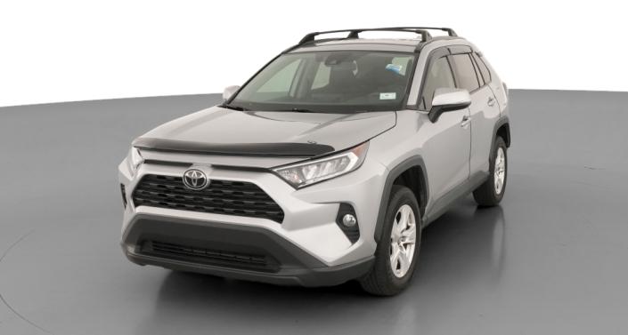 2021 Toyota RAV4 XLE Hero Image