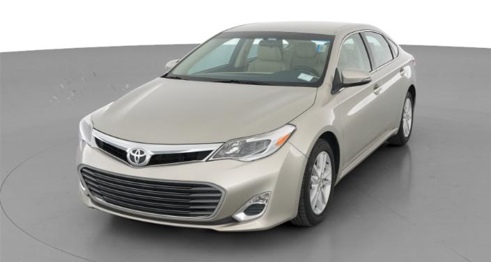 Thumbnail: 2013 Toyota Avalon - 1