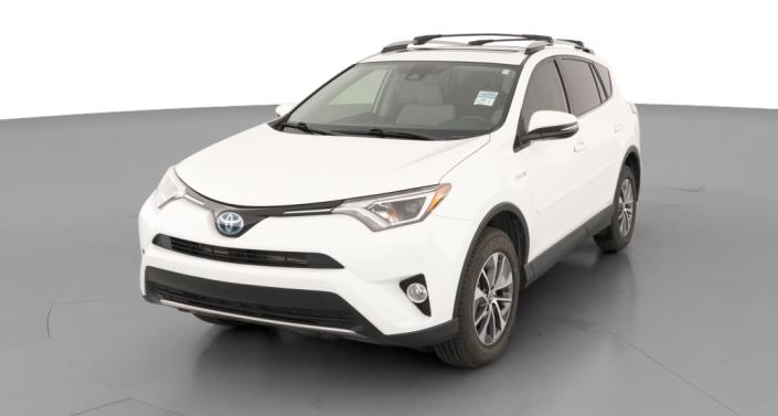 2017 Toyota RAV4 LE Plus Hero Image