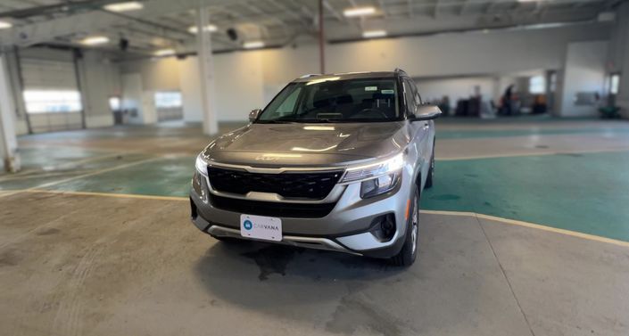 2022 Kia Seltos EX Hero Image