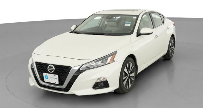 2019 Nissan Altima SL Hero Image