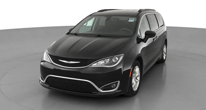 Thumbnail: 2017 Chrysler Pacifica - 1