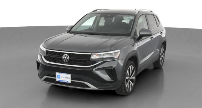 2024 Volkswagen Taos SE Hero Image