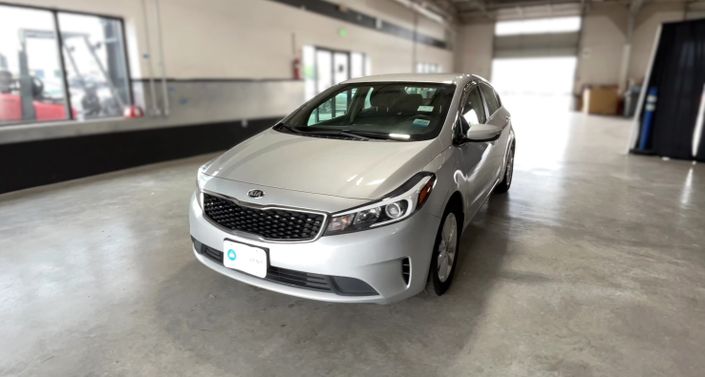 Thumbnail: 2017 Kia Forte - 1