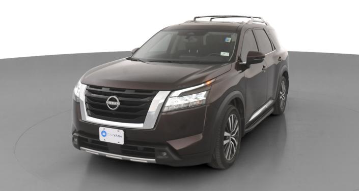 2022 Nissan Pathfinder Platinum Hero Image