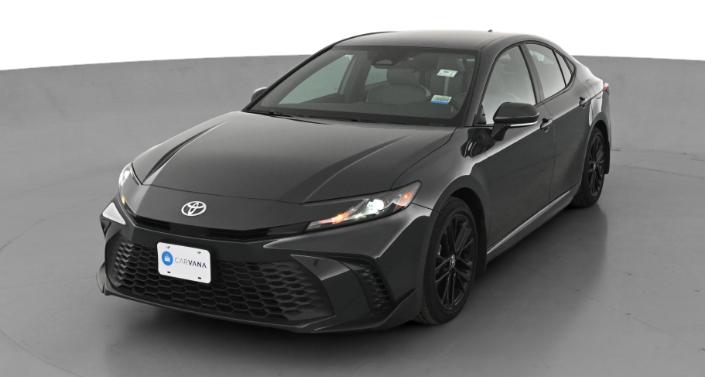 2025 Toyota Camry SE Hero Image