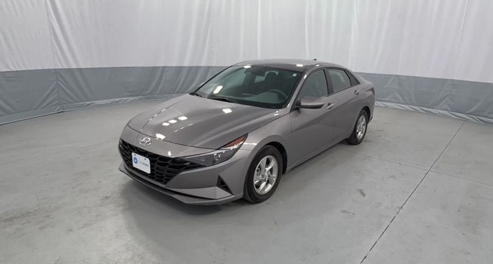 2023 Hyundai Elantra SE Hero Image