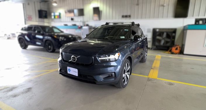 2022 Volvo XC40 Recharge Plus Hero Image
