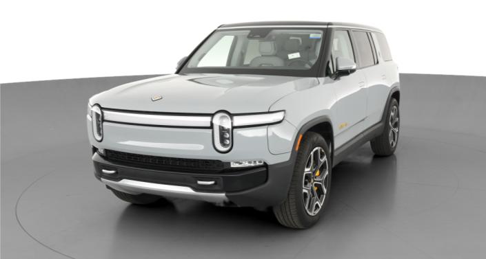 2023 Rivian R1S Adventure Hero Image