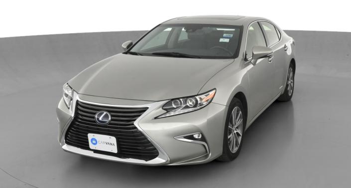 2016 Lexus ES Hybrid 300h Hero Image