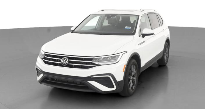 2024 Volkswagen Tiguan SE Hero Image