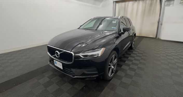 2019 Volvo XC60 T6 Momentum Hero Image