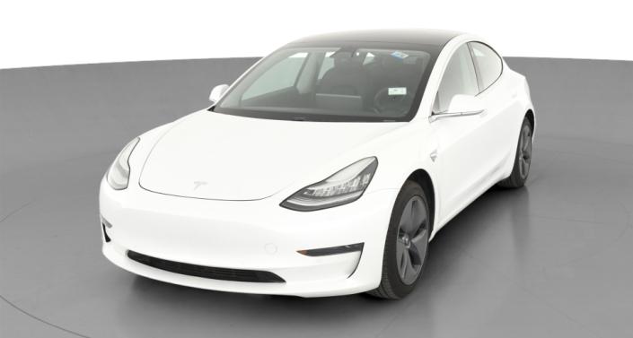 2020 Tesla Model 3 Standard Range Hero Image