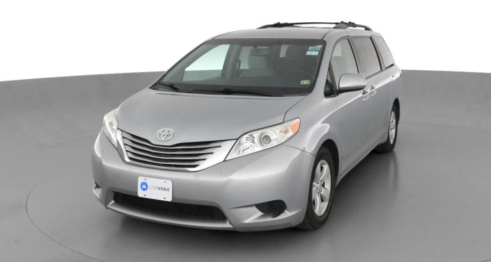 2015 Toyota Sienna LE Hero Image