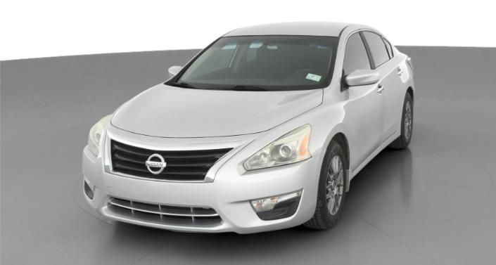 Thumbnail: 2015 Nissan Altima - 1
