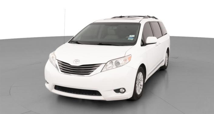 Thumbnail: 2014 Toyota Sienna - 1