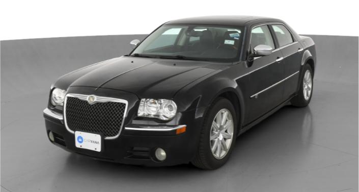 2010 Chrysler 300 C Hero Image