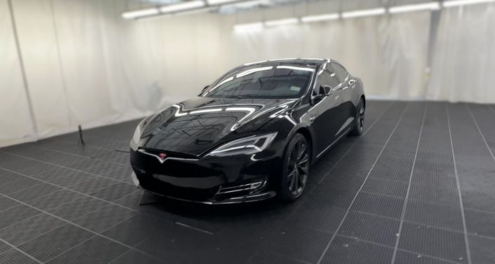Thumbnail: 2020 Tesla Model S - 1