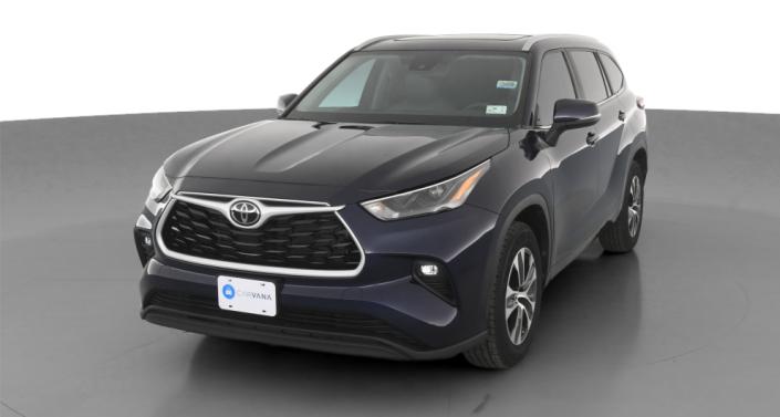 2023 Toyota Highlander XLE Hero Image