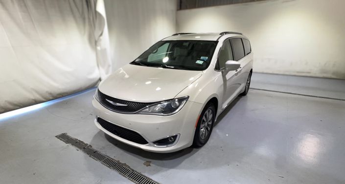2019 Chrysler Pacifica  Hero Image