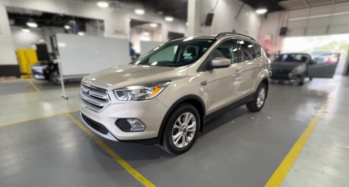 Thumbnail: 2018 Ford Escape - 1