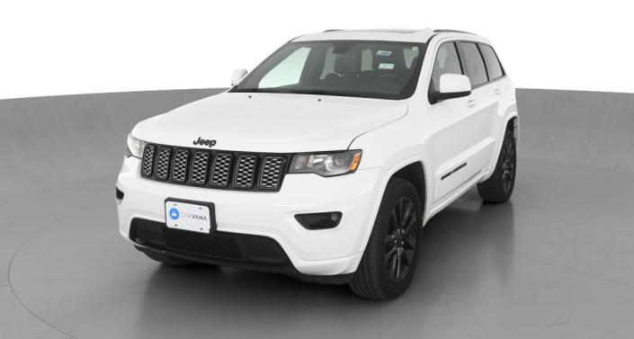 2021 Jeep Grand Cherokee Laredo Hero Image