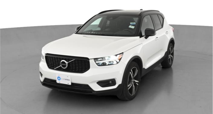 2021 Volvo XC40 T5 R-Design Hero Image