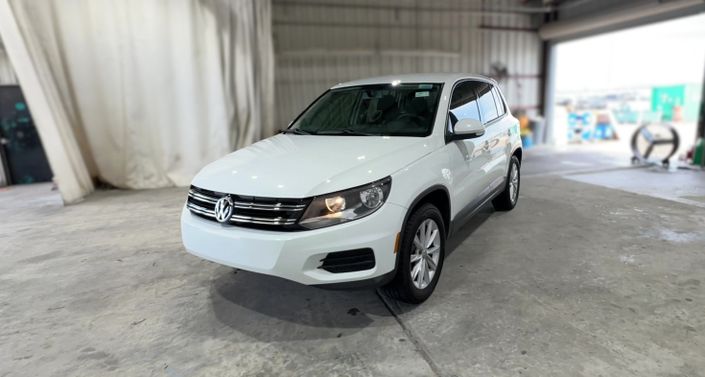 2017 Volkswagen Tiguan Limited Hero Image
