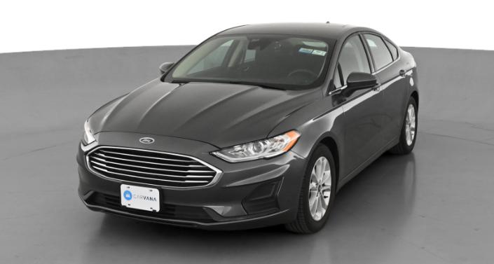 2020 Ford Fusion SE Hero Image