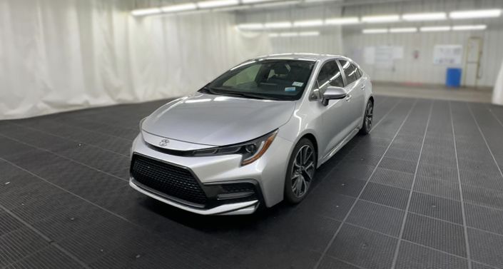 2020 Toyota Corolla SE Hero Image