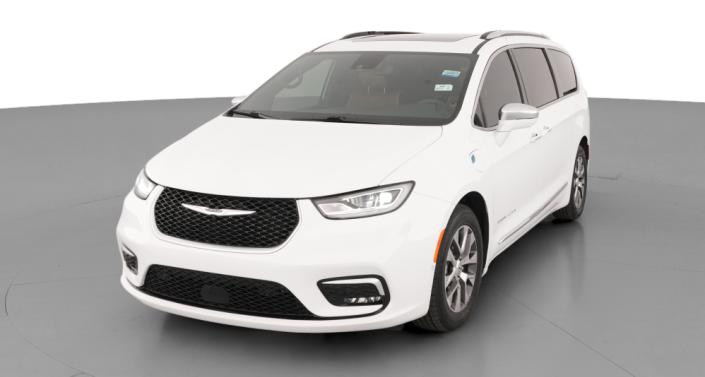 2024 Chrysler Pacifica Hybrid Pinnacle Hero Image