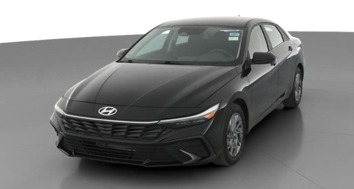 2024 Hyundai Elantra SEL Hero Image