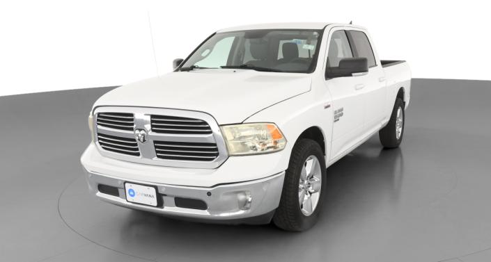 Thumbnail: 2019 RAM 1500 Classic - 1