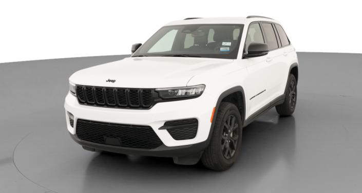 2024 Jeep Grand Cherokee Altitude Hero Image