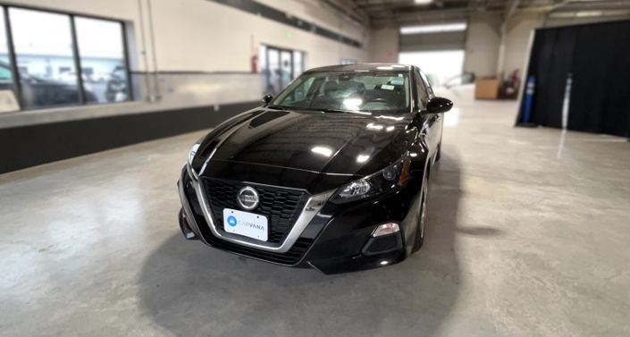 Thumbnail: 2022 Nissan Altima - 1