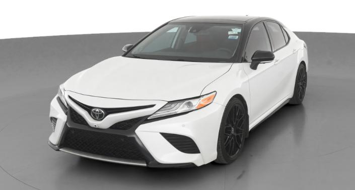 2020 Toyota Camry XSE Hero Image