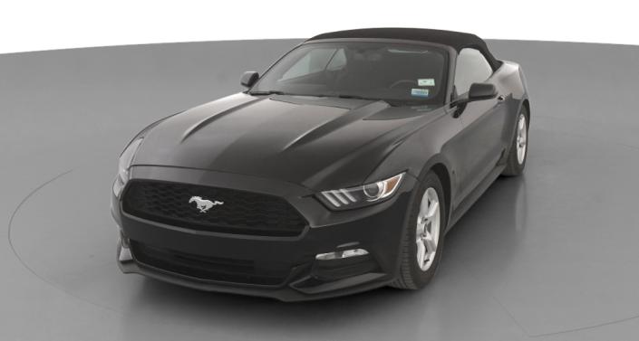 2017 Ford Mustang V6 Hero Image