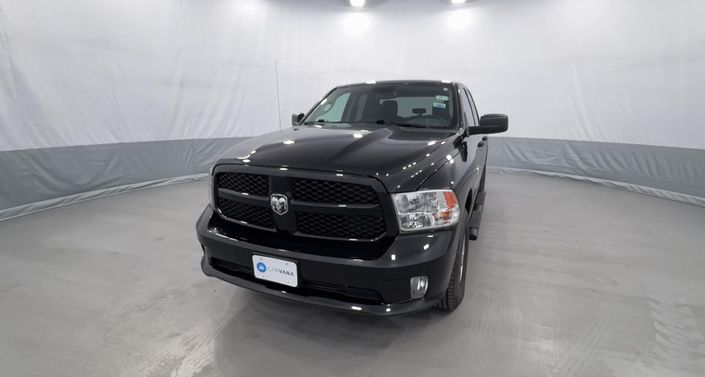 Thumbnail: 2019 RAM 1500 Classic - 1