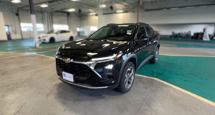 Thumbnail: 2024 Chevrolet Trax - 1