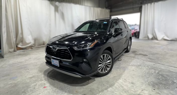 2020 Toyota Highlander Platinum Hero Image