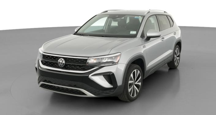 2024 Volkswagen Taos SE Hero Image